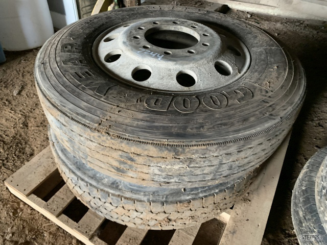 (2) 11R-24.5 semi tires on alum rims